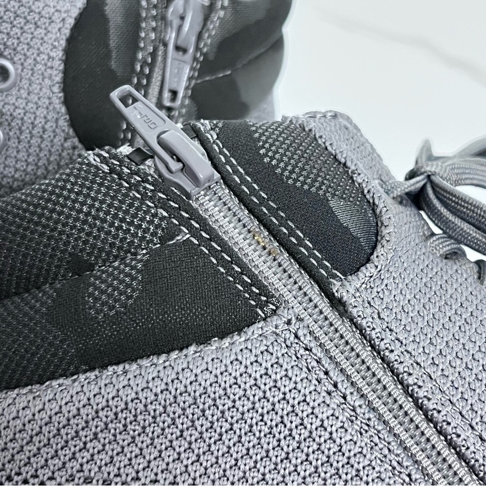 Clarks Cloudsteppers High Top Zip Sneaker Gray Grey Camouflage Detail 10 Wide - Picture 8 of 10